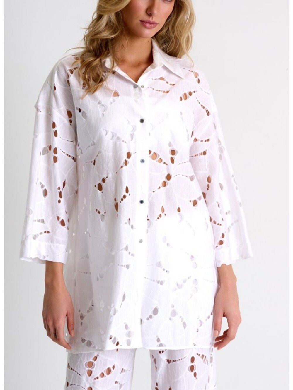 SHAN Modern Lace Shirt White Size 4 US
